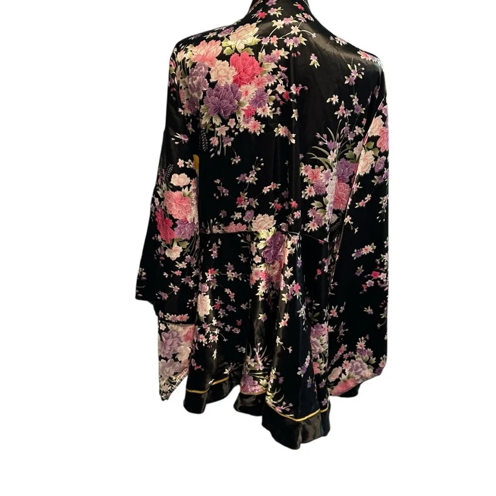 Floral Kimono Jacket - Picture 2 of 3